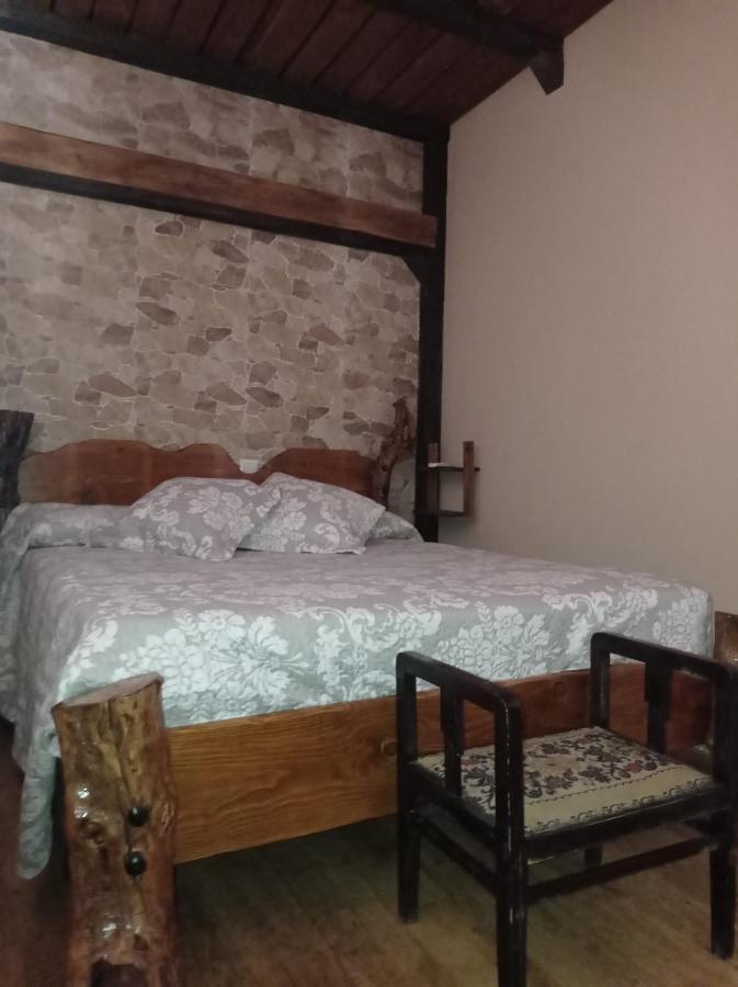 Casa Rural Khaleesi El Carpio de Tajo Dış mekan fotoğraf